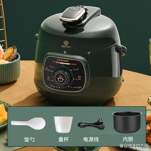 產(chǎn)品種類方面,利仁電壓力鍋推出了多款機(jī)型以滿足不同家庭和個(gè)人的